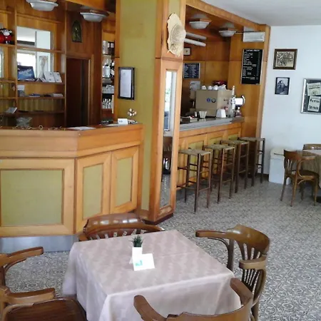 Terrasse Szálloda Cesenatico
