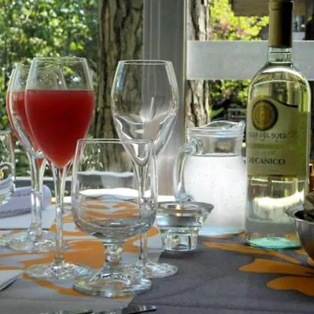 Hotell Terrasse 2*